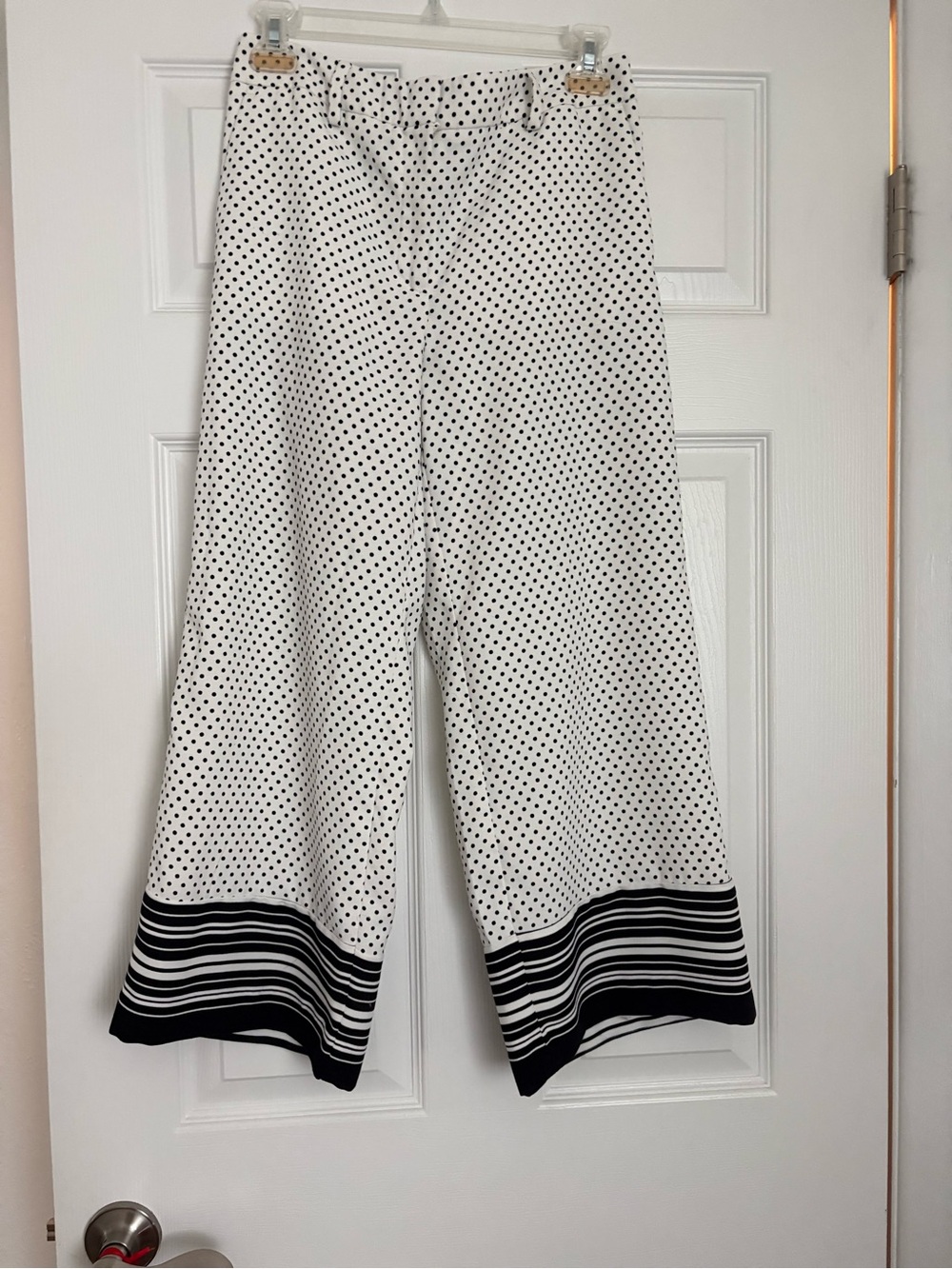 Ann Taylor Factory White Wide-Leg Polka Dot Pants with Black Trim - Picture 2 of 5